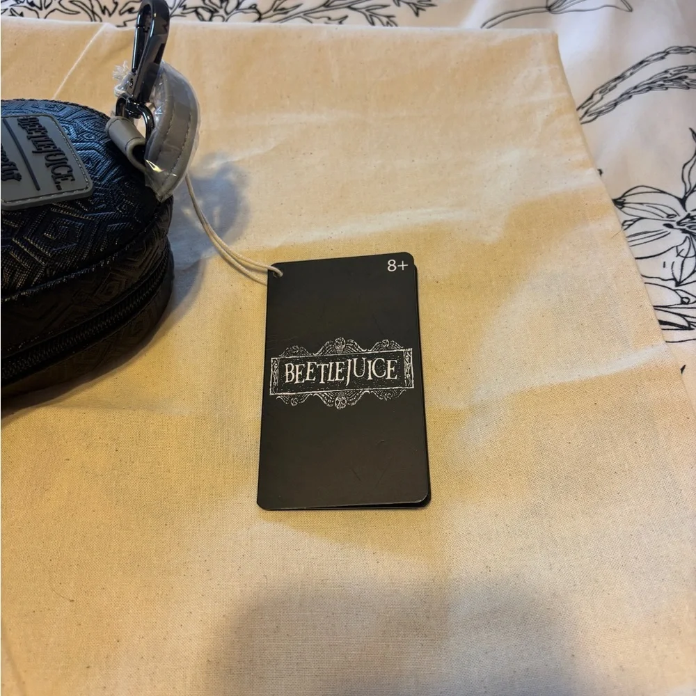 Rare NWT Loungefly Beetlejuice Here Lies Betelgeuse Tour‎ Guide Pencil Case